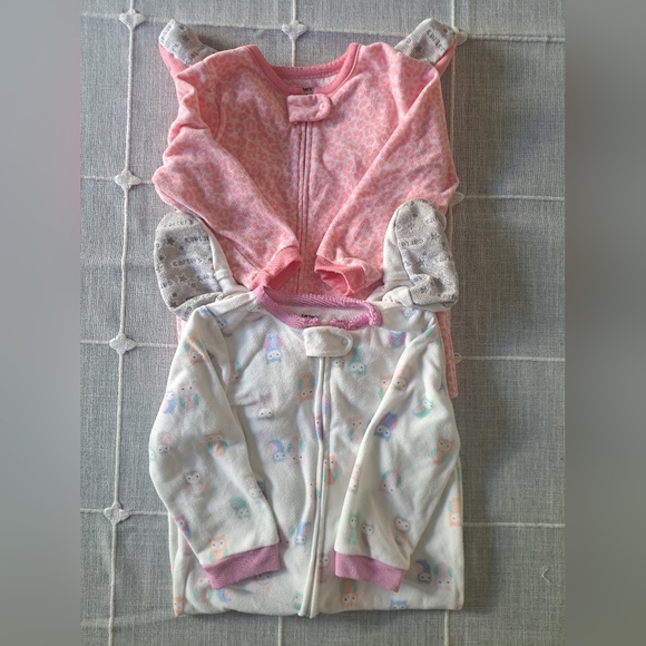 Carter’s Fleece Footed Pajamas – 2 Pack (Girls, Size 24M) - Picture 1 of 6